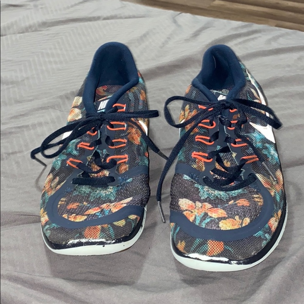 Nike free 5.0 shoes - Picture 1 of 5
